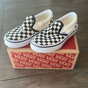 BRAND NEW! Vans Black and White Checkerboard Slip-Ons